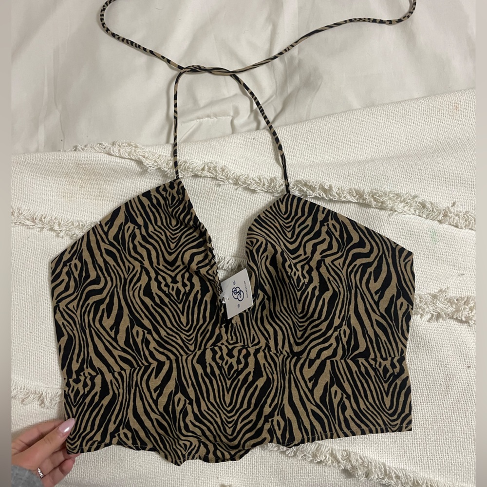 Tiger stripe crop top